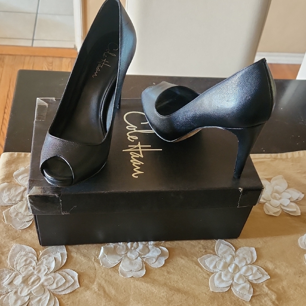 Cole Haan Black Leather Platform Peep Toe Pump